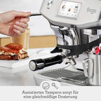 Sage The Barista Touch Impress SES882 espressomachine met bonen — detail 3