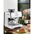 Espressomachine met ingebouwde koffiemolen — detail 3