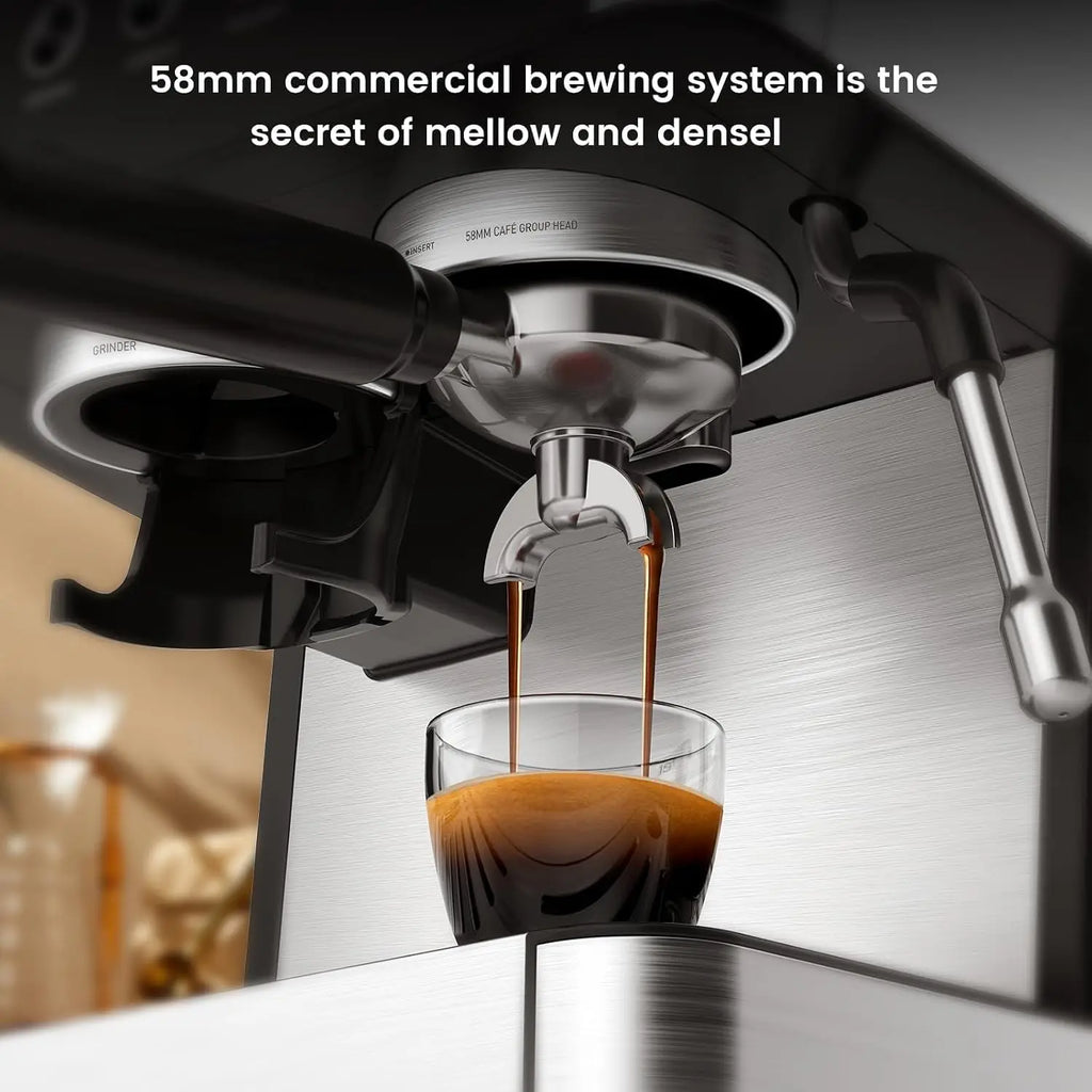 Espressomachine met 30 maalstanden en reservoir van 2,3 liter
