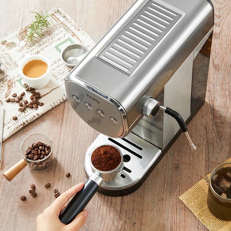 RVS espressomachine 20 bar met stoompijp — detail 1